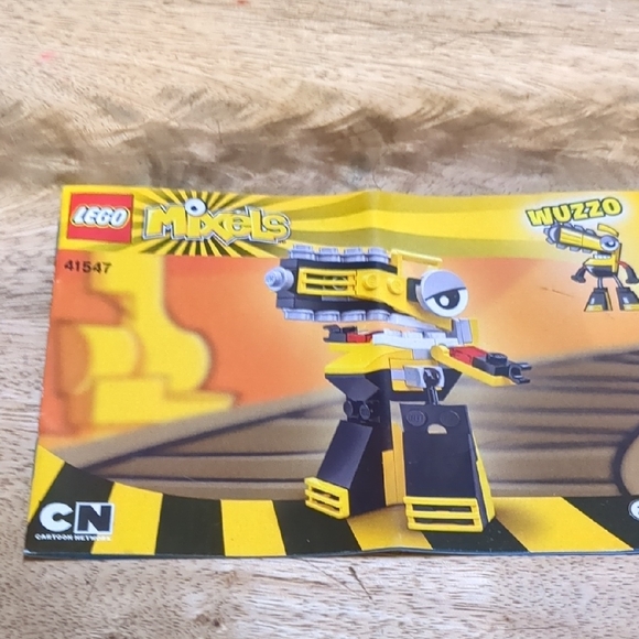 LEGO Mixels: 3 set Bundle - 41547 Wuzzo, 41547 Wuzzo, 41546 Forx - Picture 5 of 10
